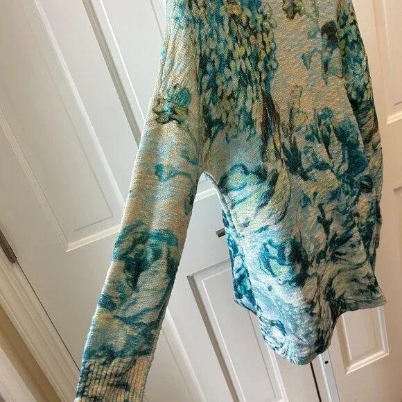 Aqua and green pastels 100% cotton shirt - Picture 3 of 11